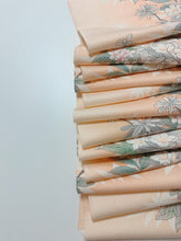 画像をギャラリービューアに読み込む, 枝花薄暈し模様【タックタイプ】