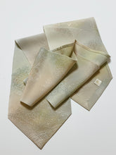 画像をギャラリービューアに読み込む, 花更紗暈し総地紋模様