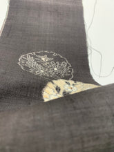 画像をギャラリービューアに読み込む, 雪輪の花模様織り出し手織り紬【M】