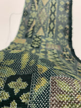 画像をギャラリービューアに読み込む, 短冊に花更紗織り出し本場泥大島紬5マルキ【L】