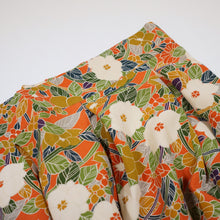 画像をギャラリービューアに読み込む, 白線縁の草花模様【タックタイプ】