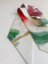 画像をギャラリービューアに読み込む, 抽象薔薇模様草の総地紋【短】