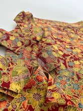 画像をギャラリービューアに読み込む, 和楽器に草花模様