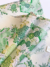 画像をギャラリービューアに読み込む, 御所車に草花模様【長】