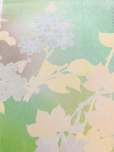 画像をギャラリービューアに読み込む, 枝花暈し模様【シュッケニ】