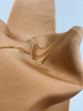 画像をギャラリービューアに読み込む, 抽象花地紋模様