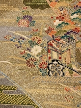 画像をギャラリービューアに読み込む, 総金彩の古典柄・御所車模様【シュッケニ】