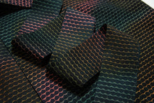 画像をギャラリービューアに読み込む, 亀甲模様織り出し模様