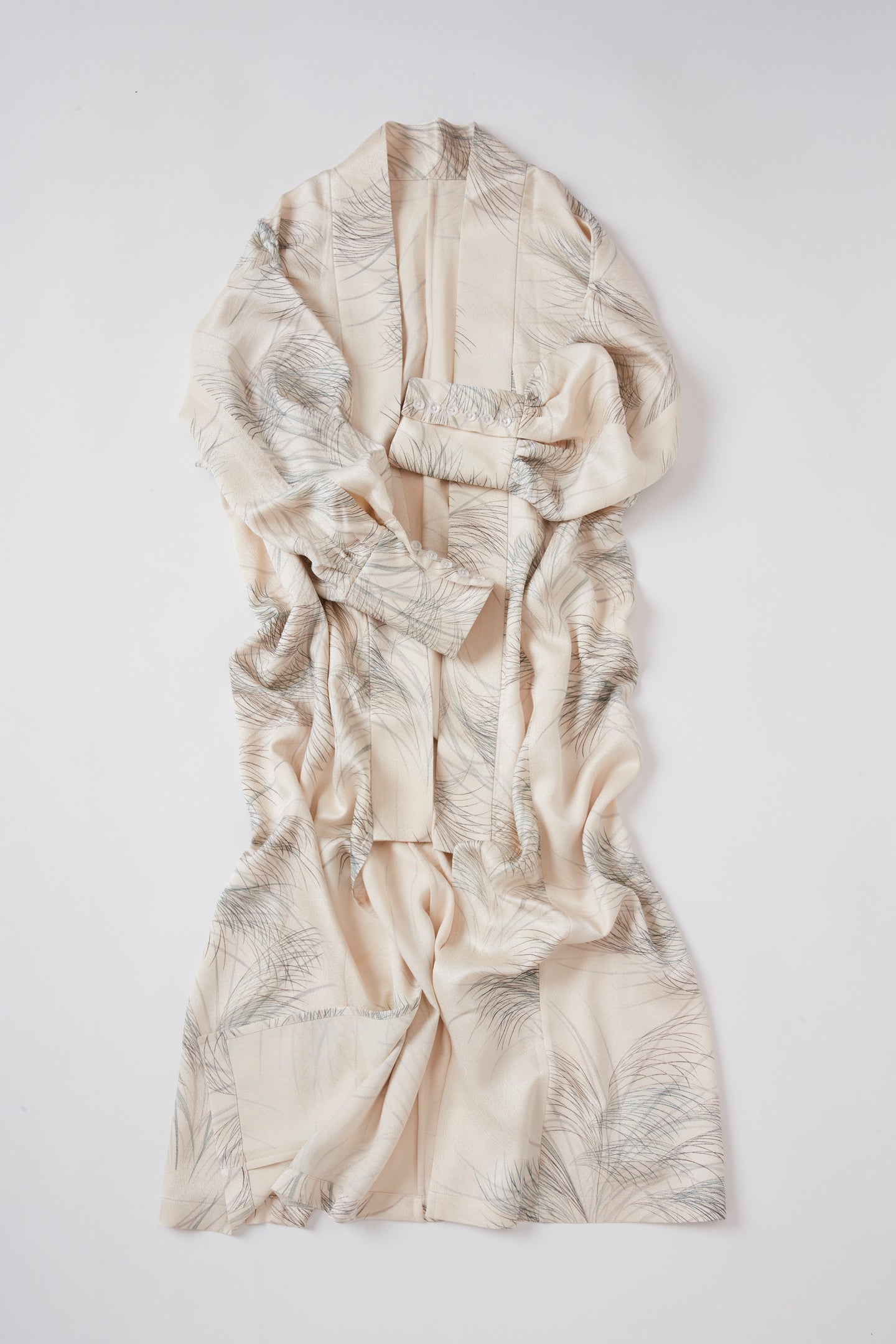 すすき暈し模様【六つ釦】