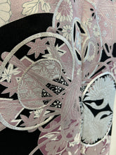 画像をギャラリービューアに読み込む, 銀彩鼓絵模様【黒留袖】
