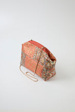 画像をギャラリービューアに読み込む, 唐織・狩猟更紗花模様【ケニガマ・大】
