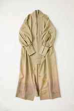 画像をギャラリービューアに読み込む, 刺繍・暈し絣織り・花菱織り出し模様色無地【六つ釦】【限定】
