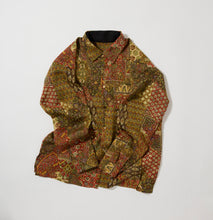 画像をギャラリービューアに読み込む, 紗綾型地紋に手染め更紗丸古典模様【M】
