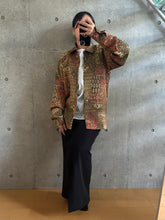 画像をギャラリービューアに読み込む, 紗綾型地紋に手染め更紗丸古典模様【M】
