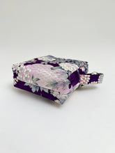 画像をギャラリービューアに読み込む, 注意：汚れあり　流水地紋に雪輪模様草花尽くし【大】
