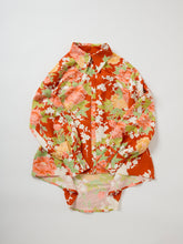 画像をギャラリービューアに読み込む, 霞地紋に大花模様【ブラウス】
