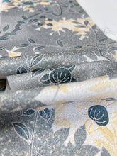 画像をギャラリービューアに読み込む, 橘草木模様【ティアード】
