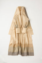 画像をギャラリービューアに読み込む, 刺繍・暈し絣織り・花菱織り出し模様色無地【六つ釦】【限定】
