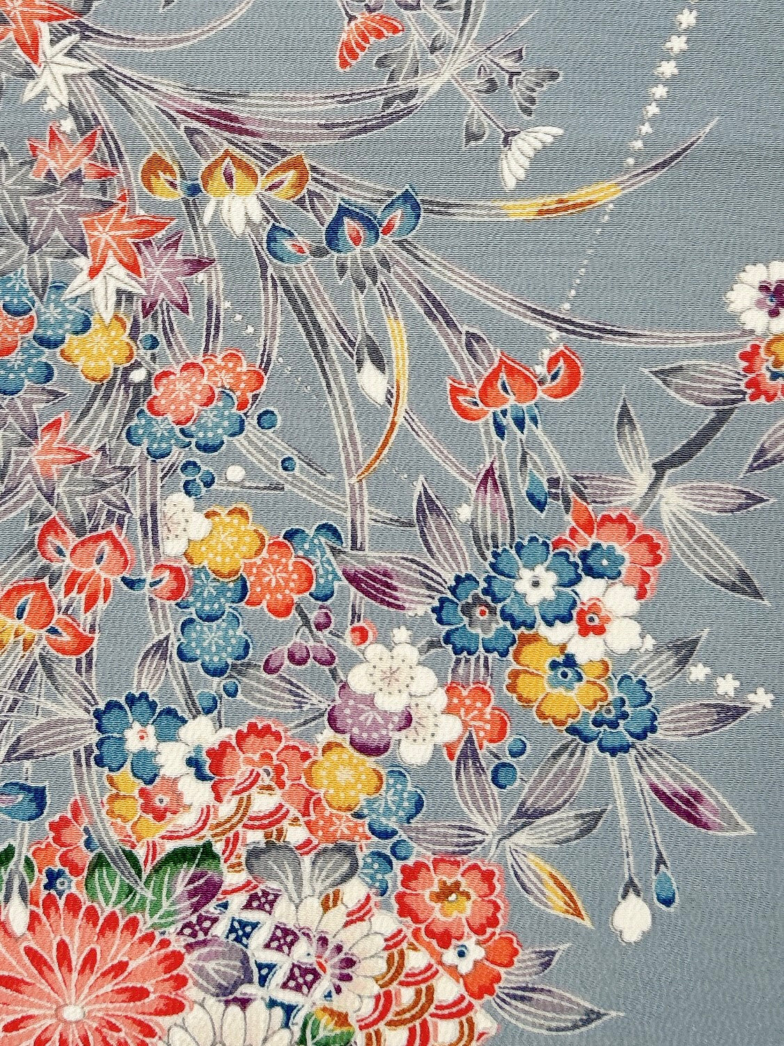 505my98▲綴織 菊 菖蒲 花 金糸 袋帯▲美品 菖蒲菊破れ色紙模様【四つ釦】 – keniamarilia