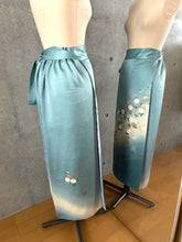 画像をギャラリービューアに読み込む, 枝花流水文模様に暈し染め金彩縁【フォーマルシュッケニ】
