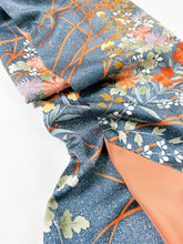 画像をギャラリービューアに読み込む, 【予約品】のり散らし地に花葉尽くし模様
