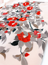 画像をギャラリービューアに読み込む, 椿模様・牡丹【フォーマルシュッケニ】
