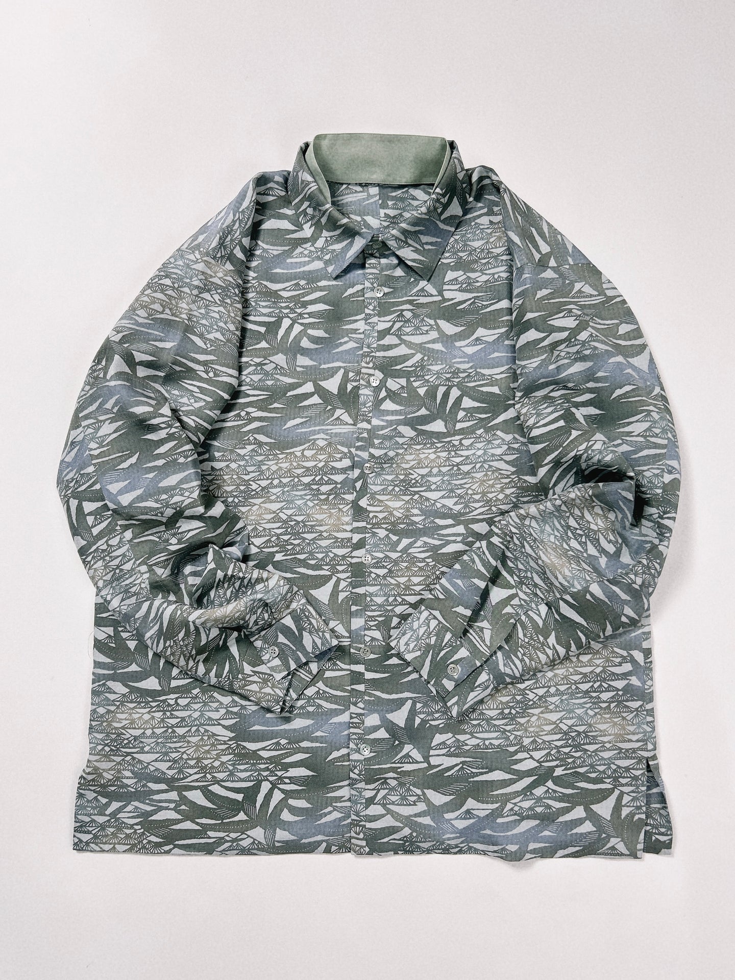 格子地紋に暈し型染め【L】