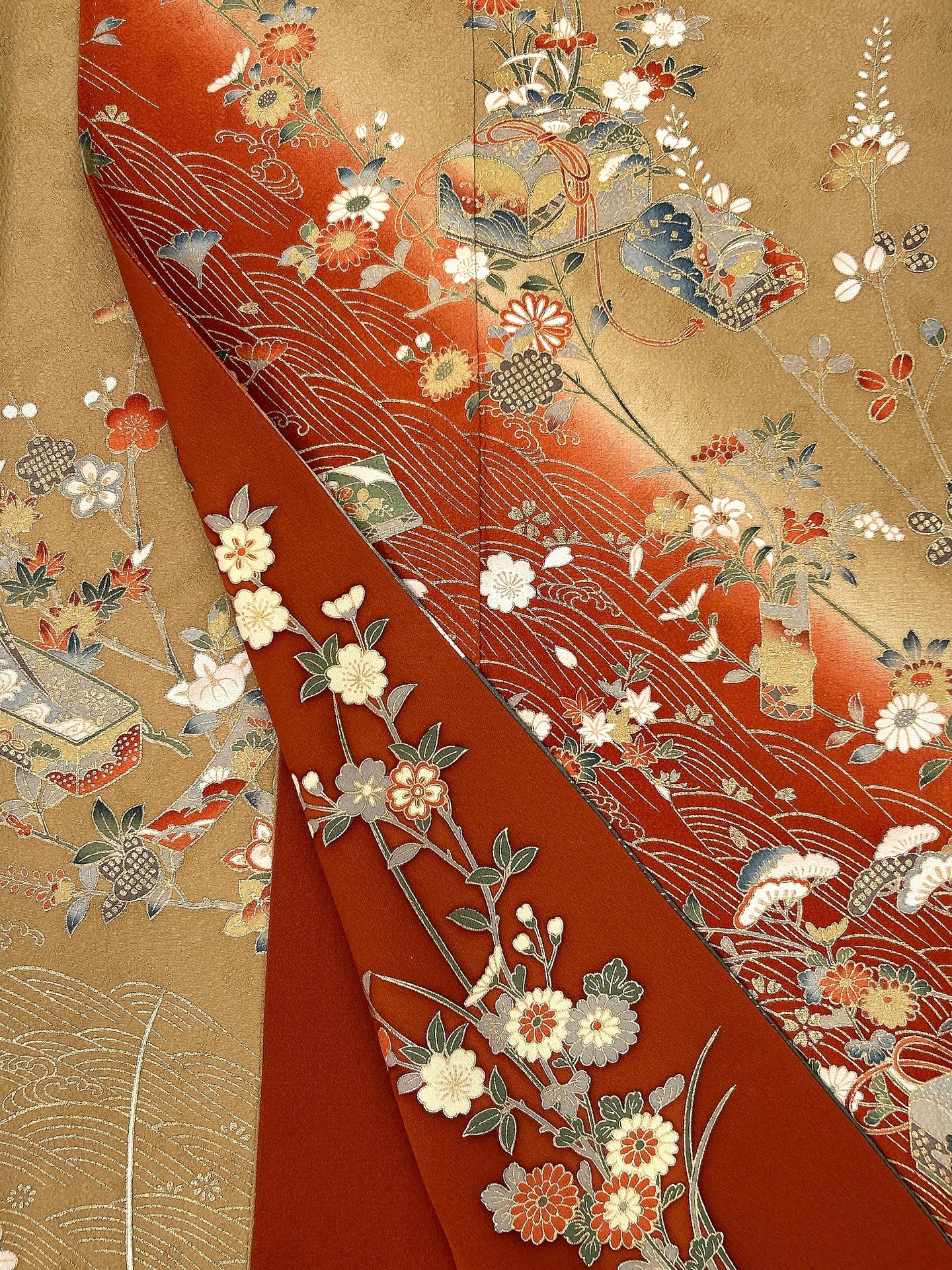 流水飾花模様暈し染め金銀彩【フォーマルシュッケニ】