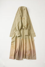 画像をギャラリービューアに読み込む, 刺繍・暈し絣織り・花菱織り出し模様色無地【六つ釦】【限定】
