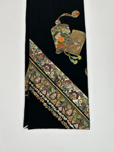 画像をギャラリービューアに読み込む, 【予約品】印籠模様にオパール箔付け・黒留袖【フォーマルシュッケニ】
