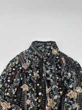 画像をギャラリービューアに読み込む, 金彩縁桔梗古典柄模様
