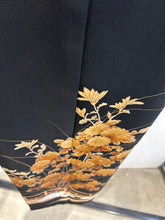 画像をギャラリービューアに読み込む, 花模様【黒留袖】
