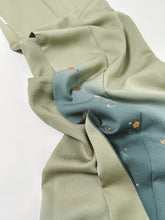 画像をギャラリービューアに読み込む, 【予約品】裾暈しに刺繍飛び模様
