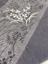 画像をギャラリービューアに読み込む, 古典吉祥地紋模様に刺繍花模様【袷】
