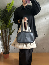 画像をギャラリービューアに読み込む, 白橡色【ケニあずま大】
