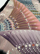 画像をギャラリービューアに読み込む, 【予約品】豪華黒留袖変わり扇模様量し染め(作家物)【フォーマルシュッケニ】
