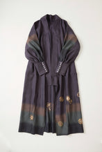 画像をギャラリービューアに読み込む, 刺繍・暈し絣織り・七宝の織り出し模様色無地【六つ釦】【限定】
