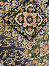 画像をギャラリービューアに読み込む, 更紗刺繍・金彩絵尽くし暈し染め【黒留袖
