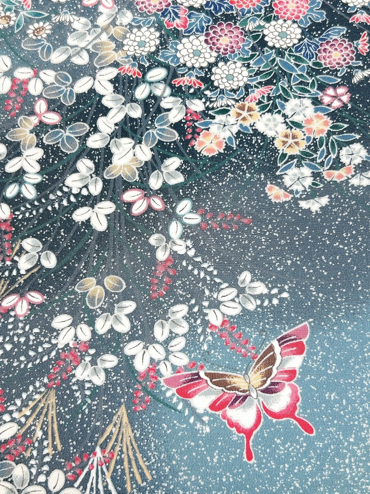 糊ちらし地に暈し花蝶模様【サイドギャザーワンピース】