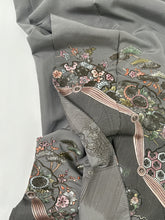 画像をギャラリービューアに読み込む, 【予約品】スワトウ刺繍日本刺繍雪輪模様松絵
