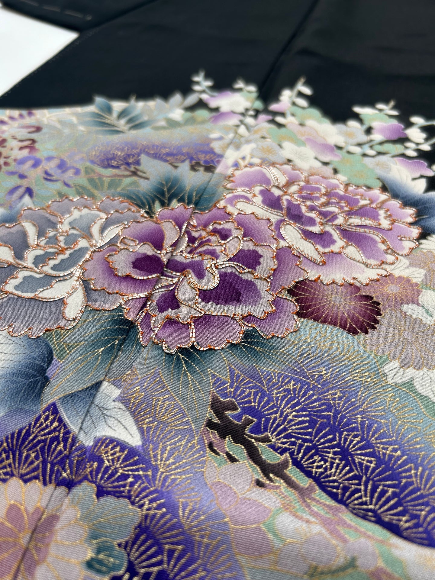 【予約品】銀駒刺繍の草花模様【フォーマルシュッケニ】