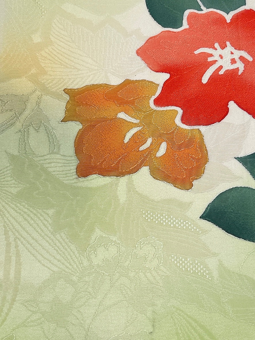 地紋起こし手染め花模様【ブラウス】