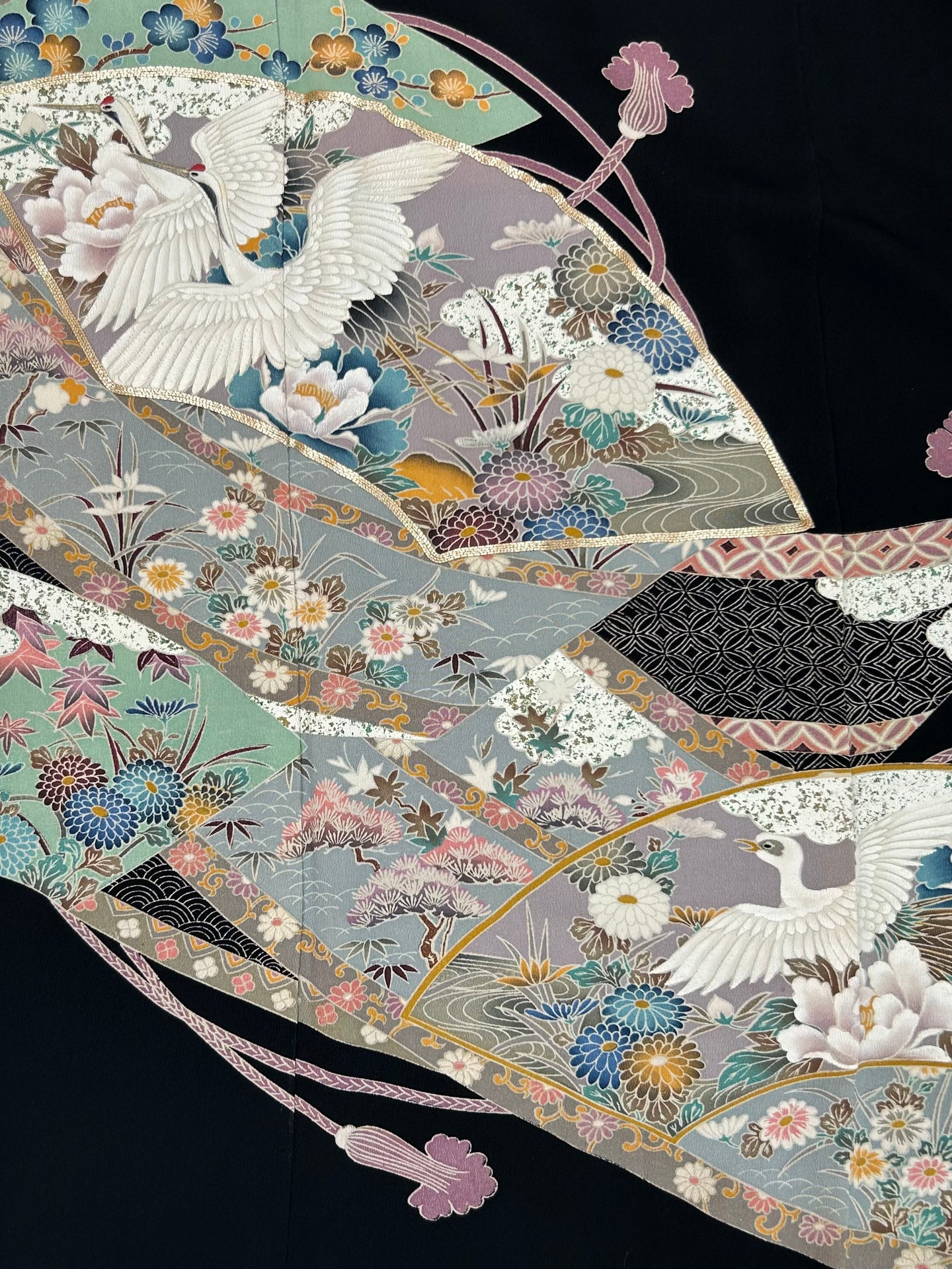 【予約品】駒刺繍・飛鶴花模様【フォーマルシュッケニ】