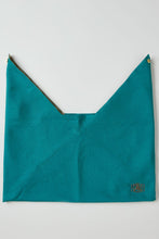 画像をギャラリービューアに読み込む, 浅葱色【ケニあずま大】
