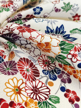 画像をギャラリービューアに読み込む, 型染古典模様【ブラウス】

