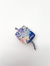 画像をギャラリービューアに読み込む, 花尽くし模様【小】
