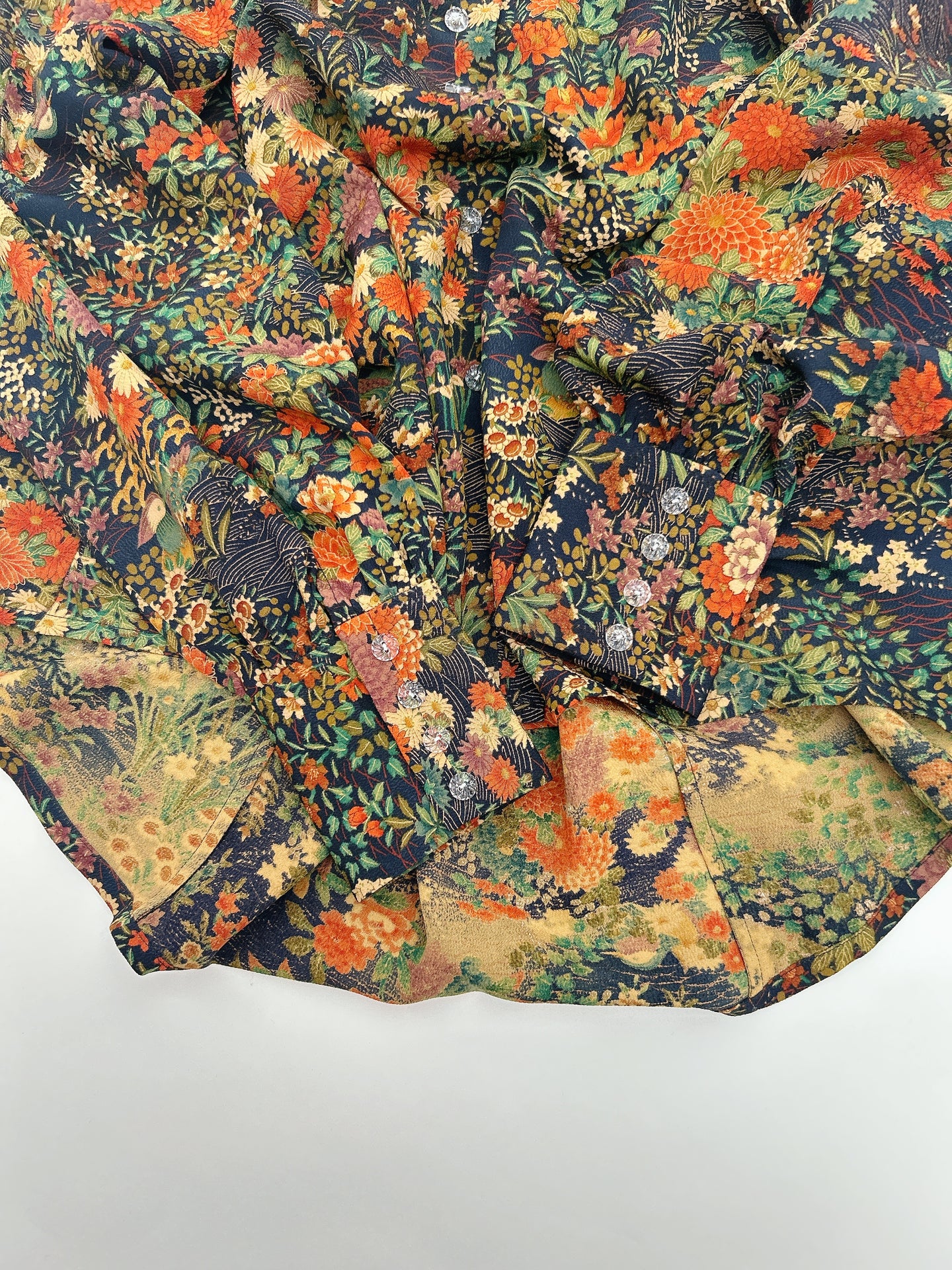 菖蒲・桔梗・楓草花模様