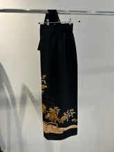 画像をギャラリービューアに読み込む, 花模様【黒留袖】
