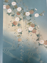 画像をギャラリービューアに読み込む, 枝花流水文模様に暈し染め金彩縁【フォーマルシュッケニ】
