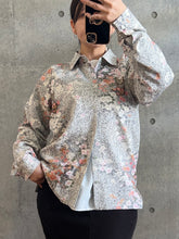 画像をギャラリービューアに読み込む, 紗綾型地紋にのり散らしに御所車模様【S】
